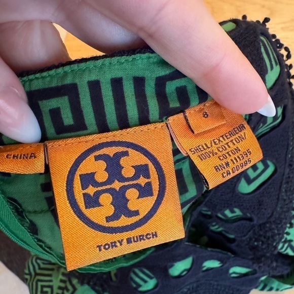 TORY BURCH Dorelia Tunic Top Green Navy Blue Crochet V Neck Size 8 VGUC - Picture 5 of 5